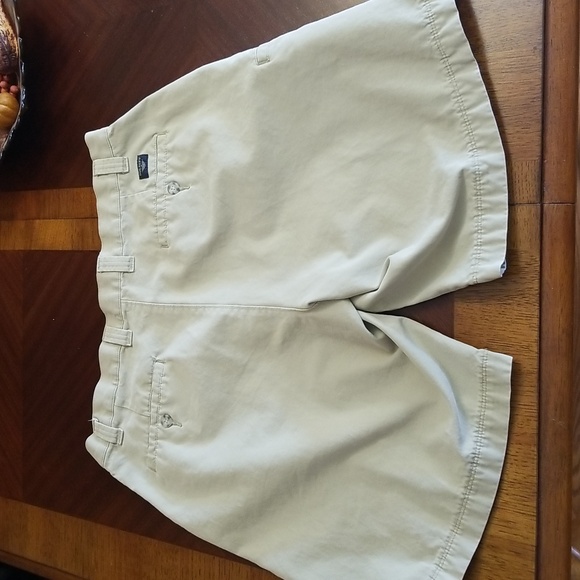 Dockers Khaki Men's Shorts - Picture 5 of 9